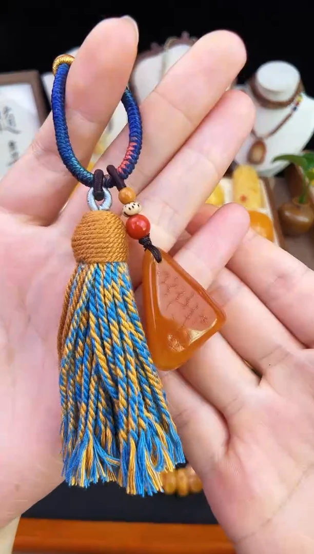 琥珀未镶嵌珠宝奇石柒月