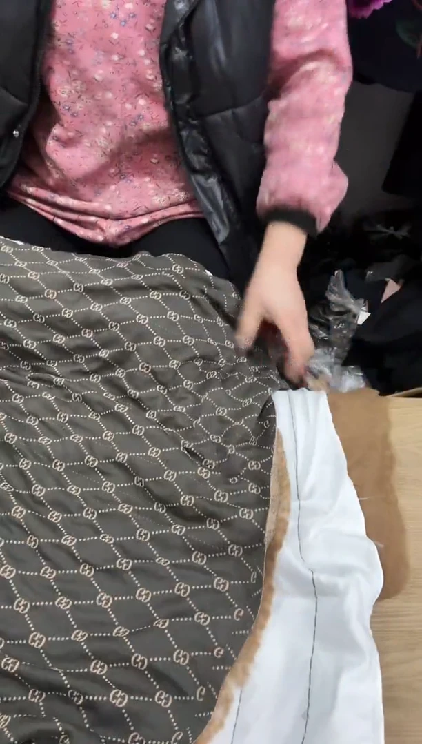 处理绗棉布头一块             683号