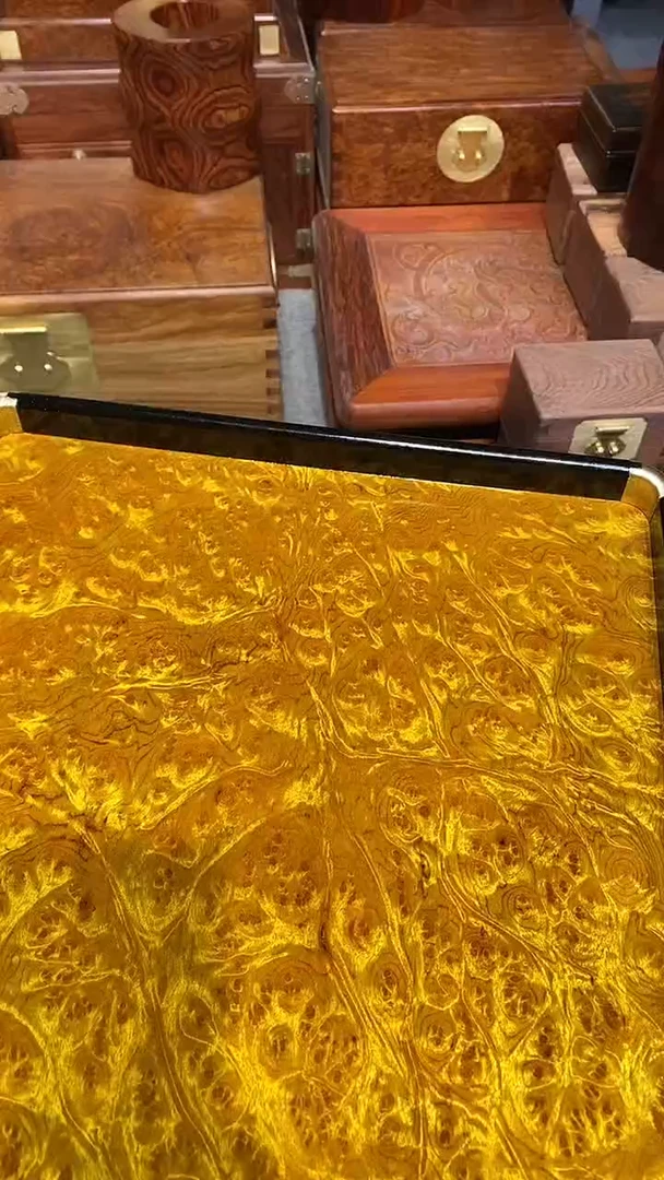 【闪购商品】香樟木木艺茶盘一个