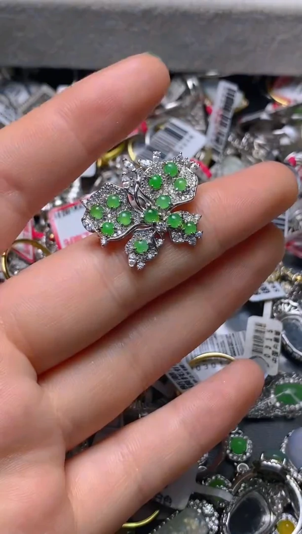 银S925镶嵌戒指翡翠百内无证书