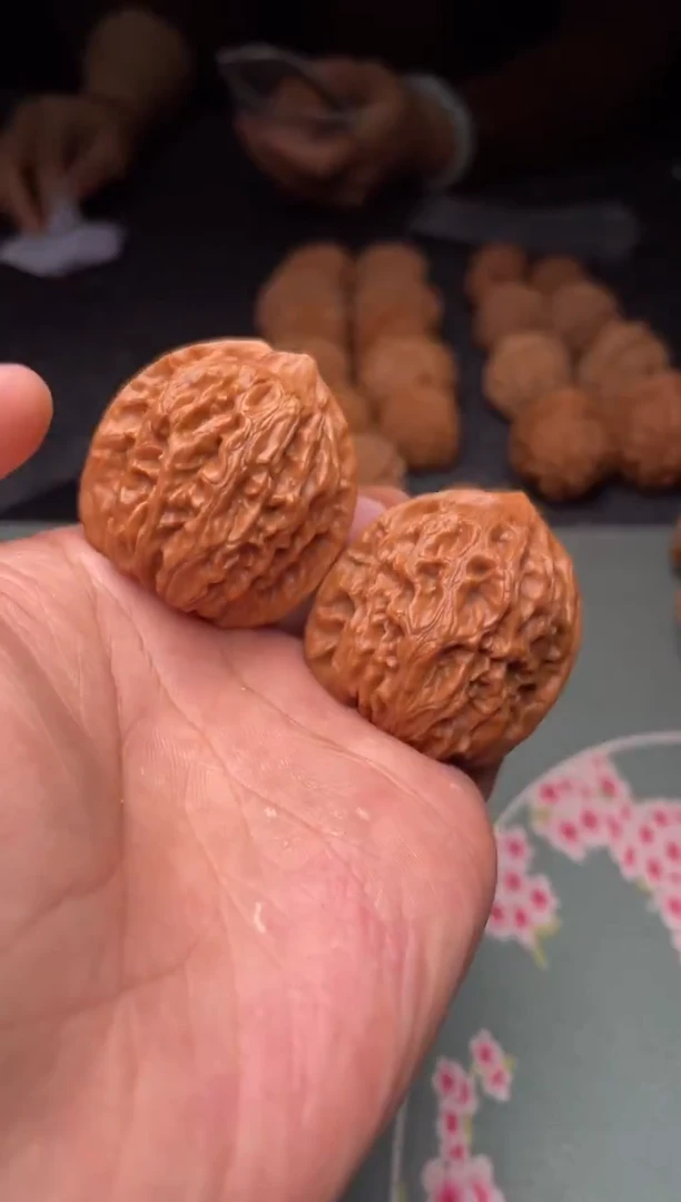 把件文玩核桃a144  龙脉   37尺