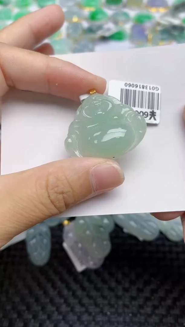 翡翠18K金镶嵌颈饰天然A货翡翠