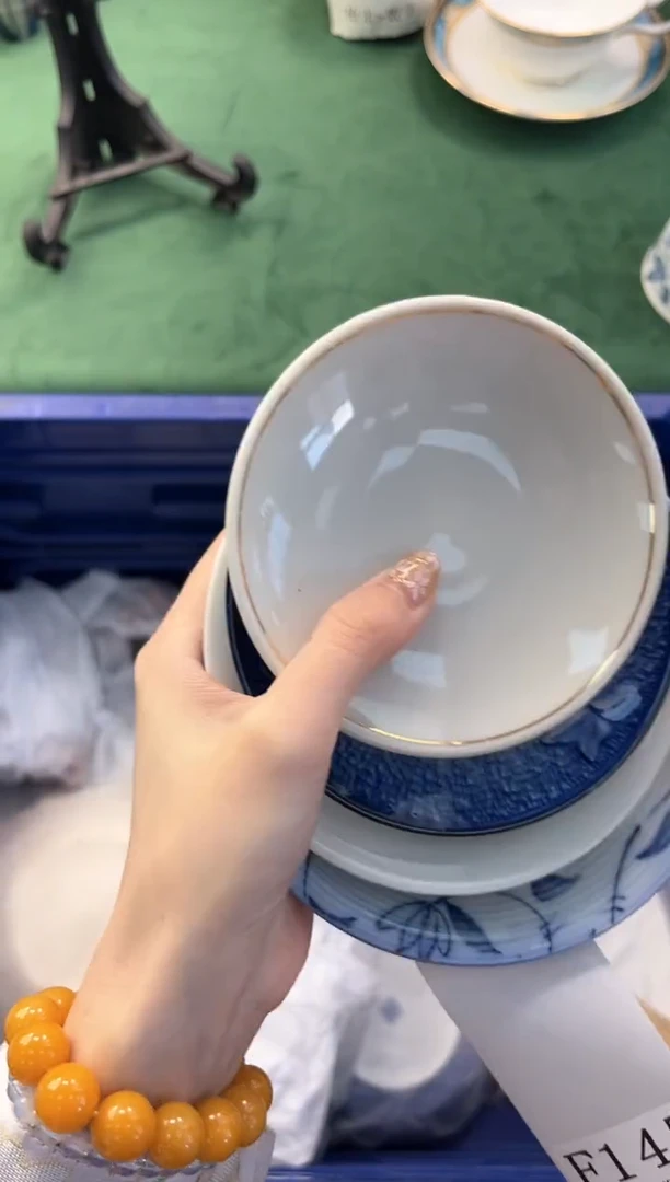 【闪购商品】瓷片          F144