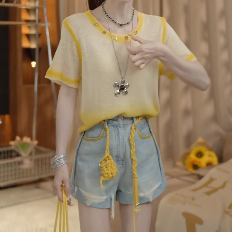 2025新款百搭设计感显瘦针织上衣+百搭显瘦牛仔裤LK2503443