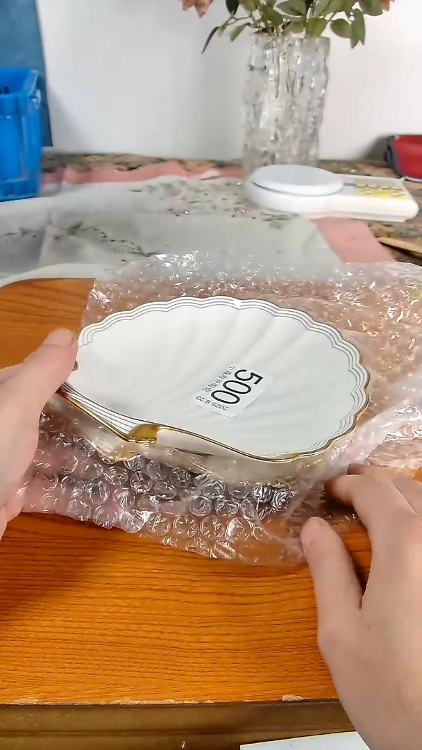 瓷片༉****༗小淼海外陶瓷工艺品