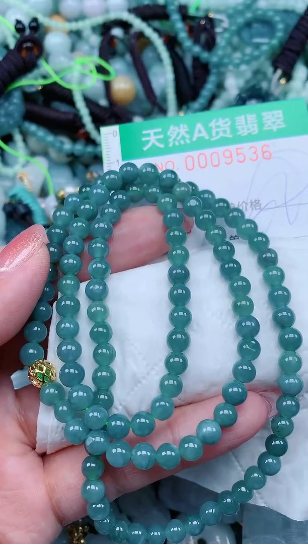 【闪购商品】翡翠颈饰未镶嵌.0009536