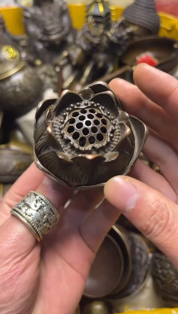 精美铜器，点击下单