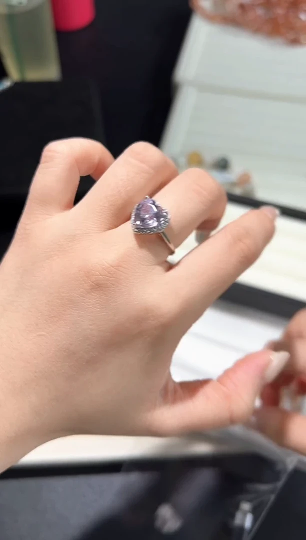 银S925镶嵌戒指水晶5u多样性发其一【1个】
