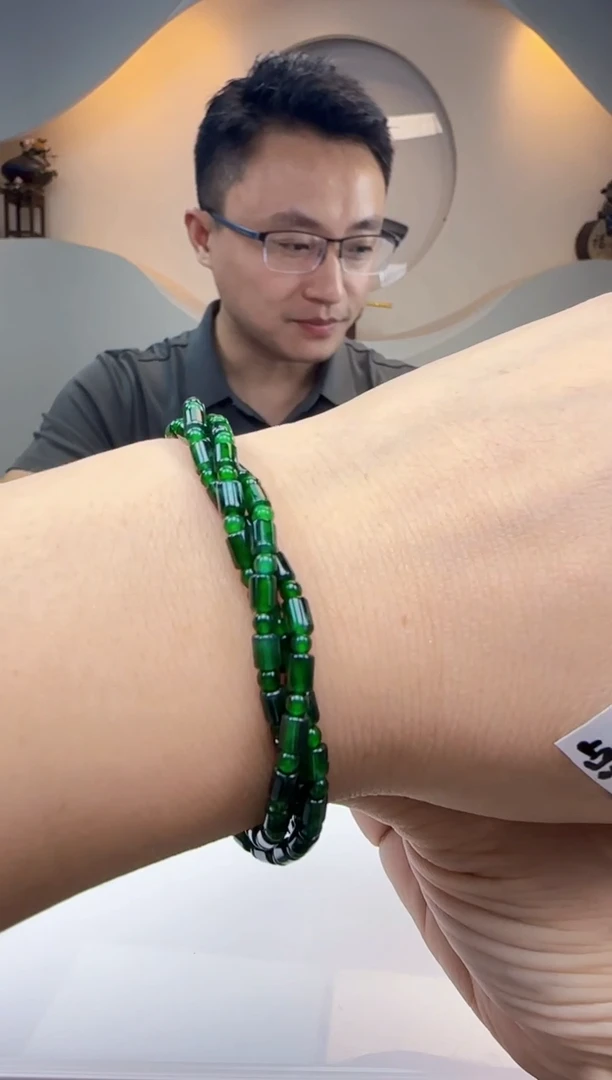 定制翡翠未镶嵌Q11136翡翠