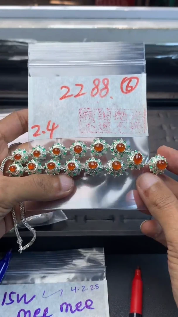 【闪购商品】定制翡翠未镶嵌缅甸翡翠A货