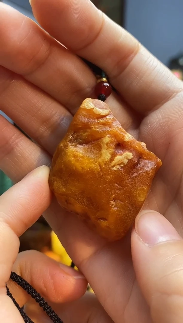 琥珀颈饰未镶嵌吊坠