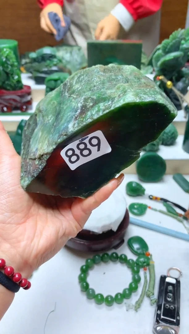 未镶嵌和田玉摆件1