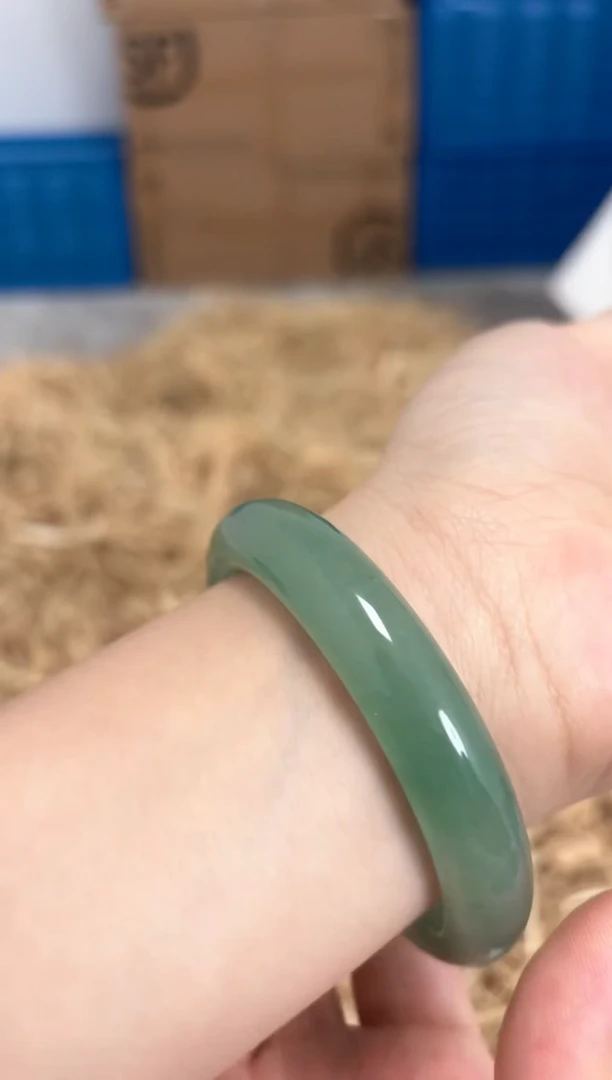 石英质玉手镯未镶嵌D-0230