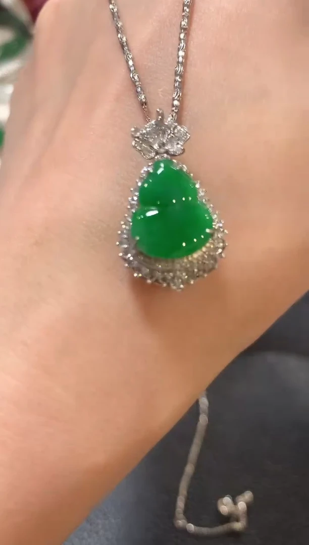 吊坠(不含链)18K金镶嵌翡翠n42