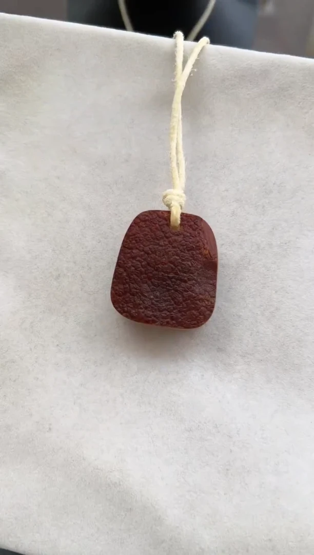 【闪购商品】琥珀裸石未镶嵌10205067-吊坠