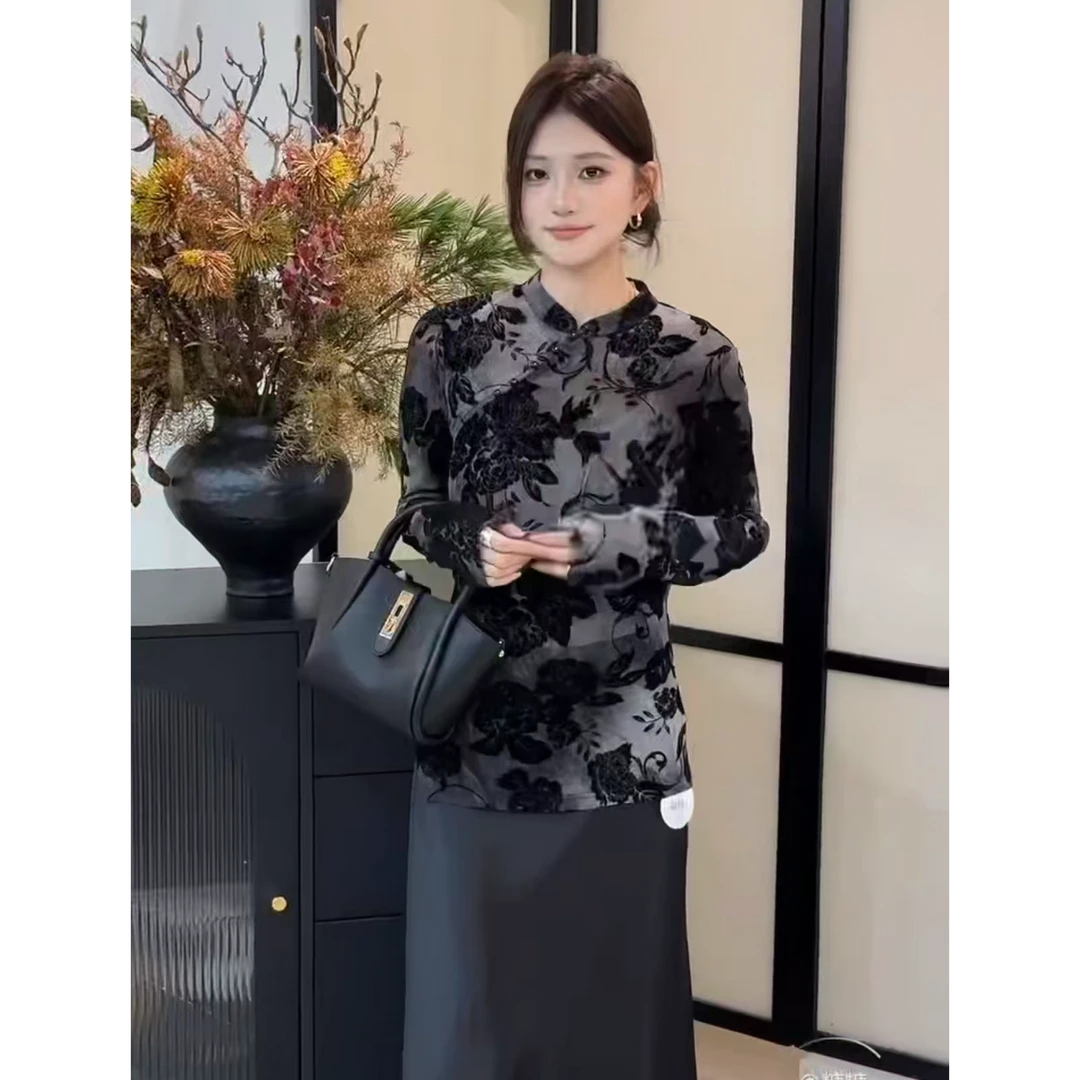7773#国风植绒花朵打底上衣