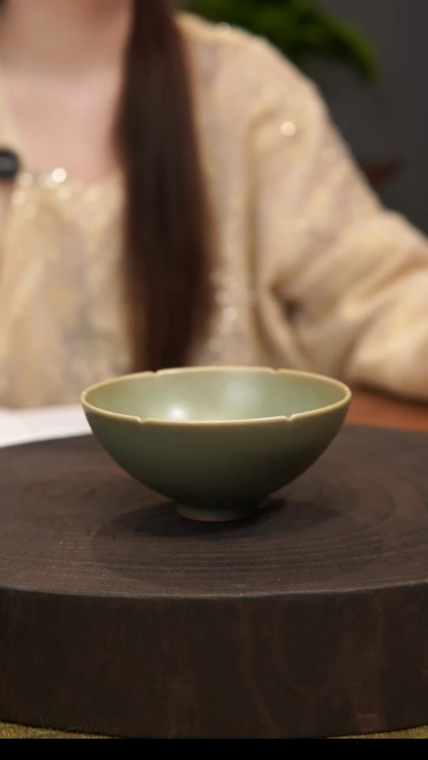 杯子葵口杯  汝州原产地  原矿老釉  带底款