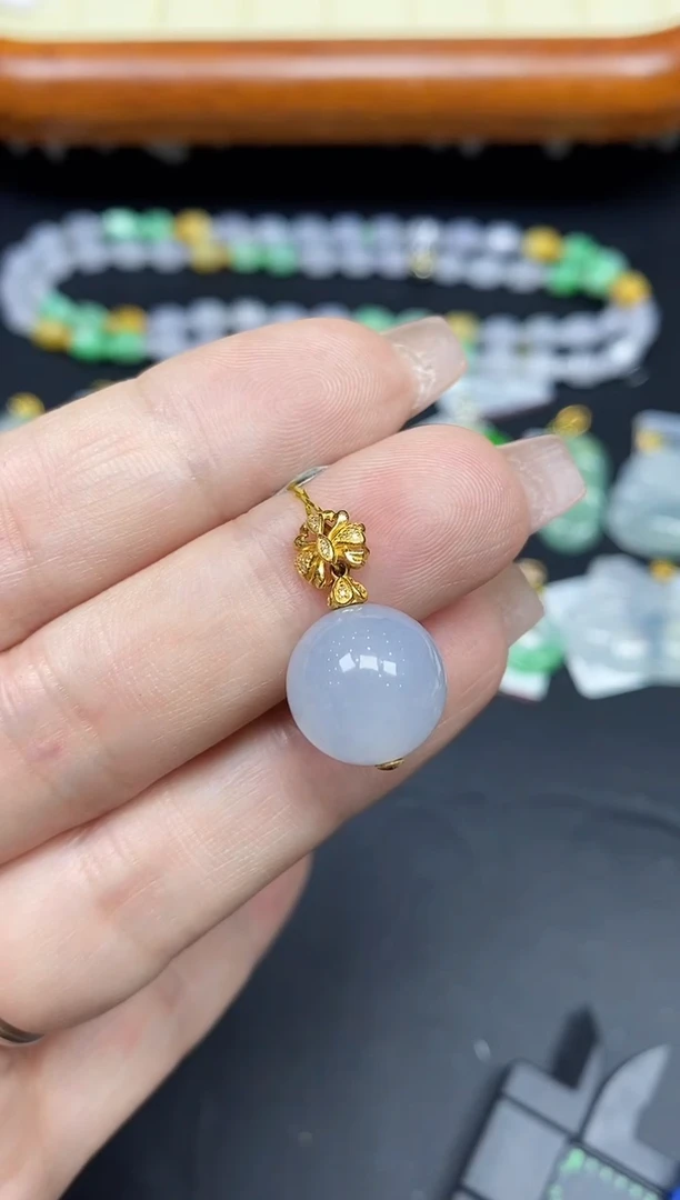 吊坠(不含链)18K金镶嵌翡翠单珠18K金扣镶嵌@@CMT