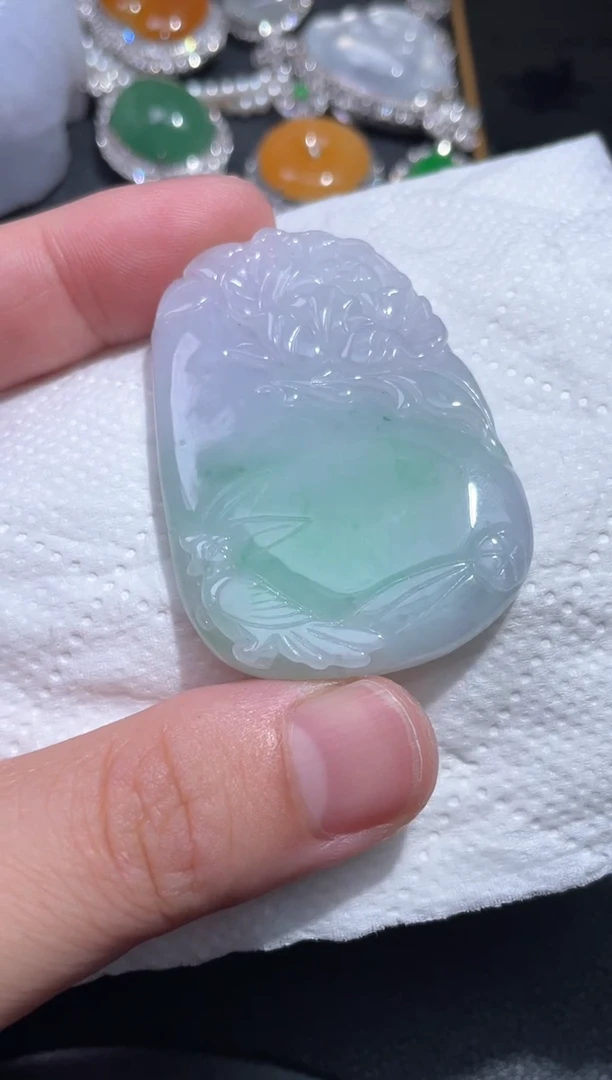 颈饰未镶嵌翡翠16.......