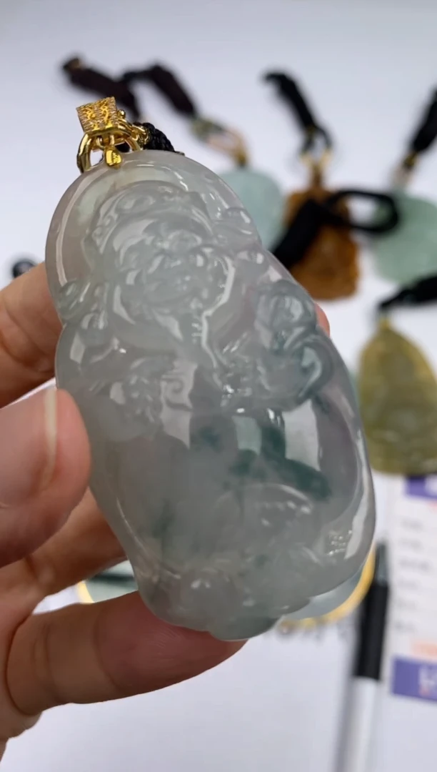 18K金镶嵌挂件翡翠叮***g303205