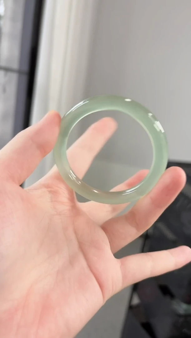 玛瑙/玉髓手镯未镶嵌58圈