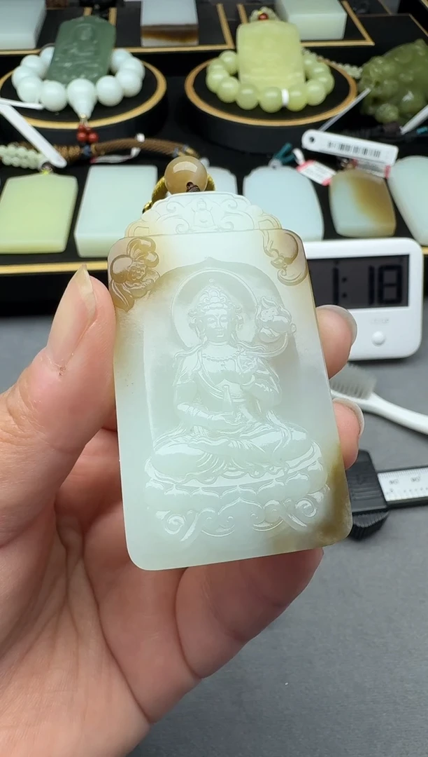 颈饰未镶嵌和田玉4