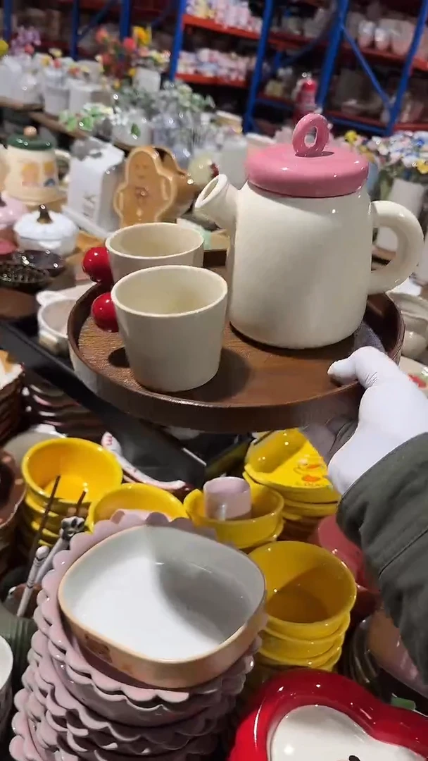 陶瓷3件套 茶壶和杯 不带木托 微瑕