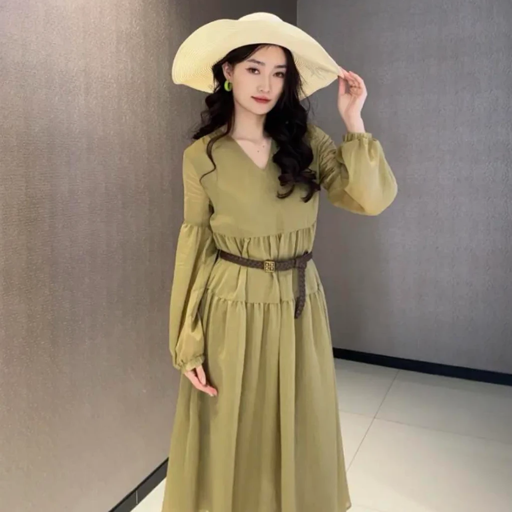 哥弟新款时尚气质纯色法式宽松显瘦慵懒风中长款连衣裙1500549