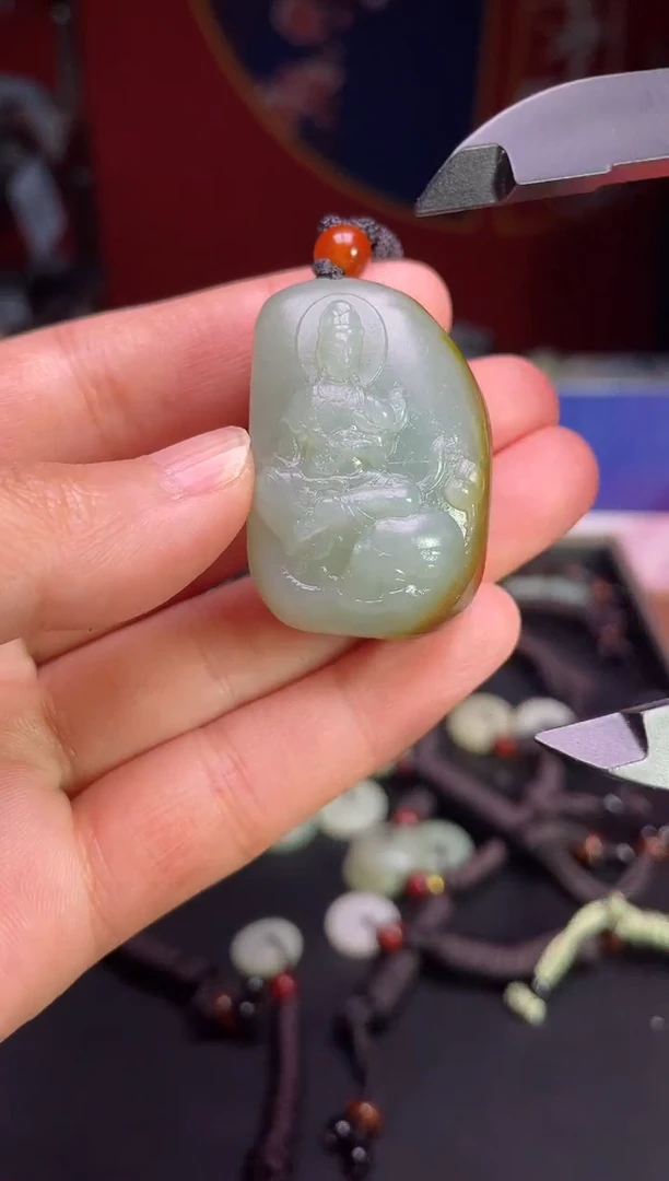 颈饰未镶嵌和田玉1