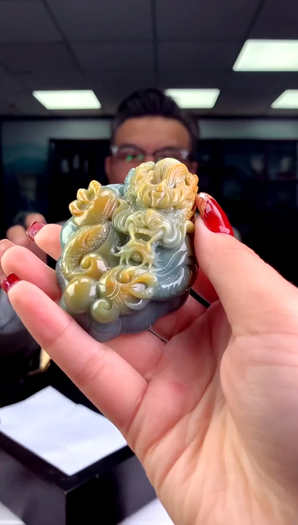 【闪购商品】定制翡翠未镶嵌天然A货翡翠挂件（拍一发一）