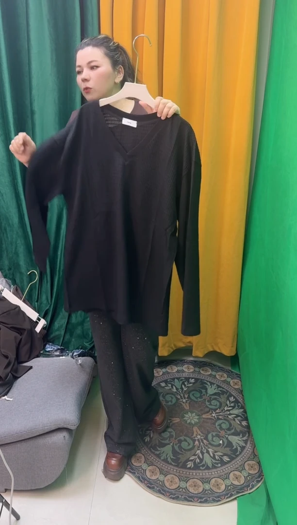 女款秋款长袖 黑 19.9