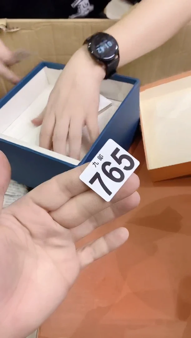 【闪购商品】瓷片765++++198狗头