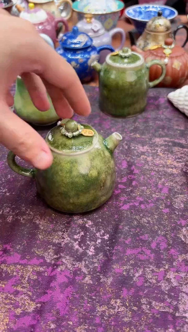 摩吉陶陶闪拍链接 橄榄绿茶壶