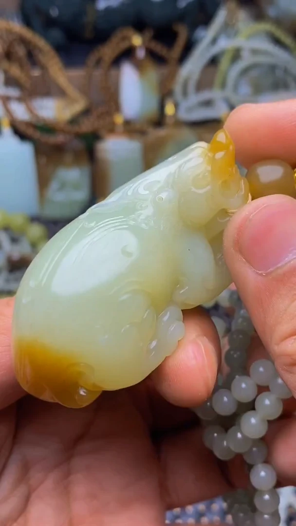 未镶嵌和田玉挂件老*跳1