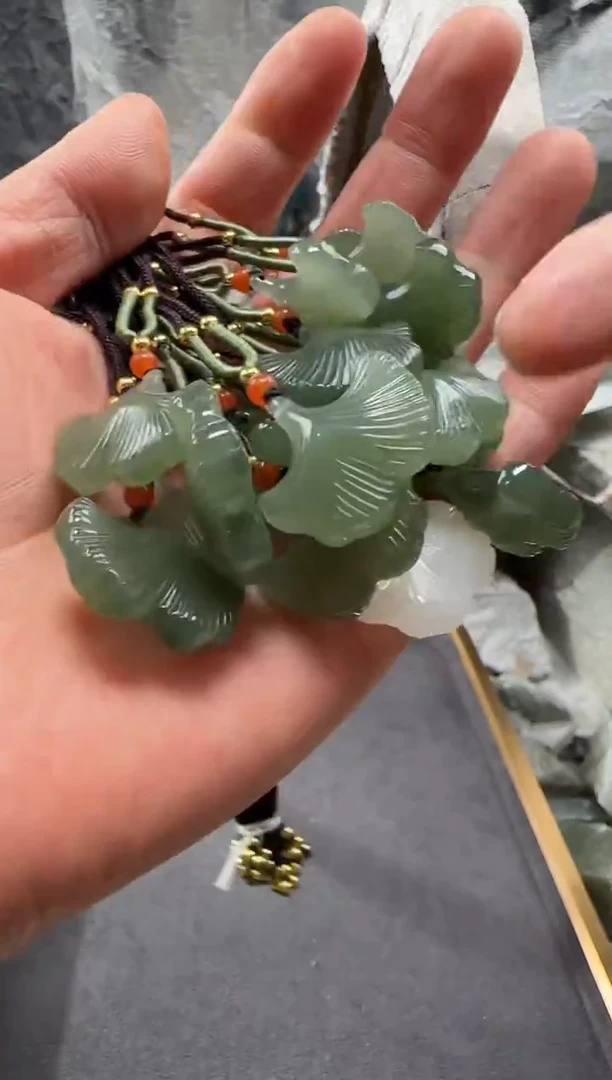 颈饰未镶嵌和田玉吊坠多样性拍一发一件