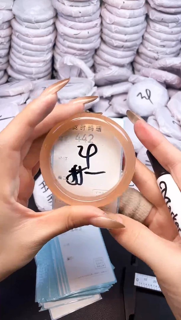 手镯玛瑙/玉髓未镶嵌442