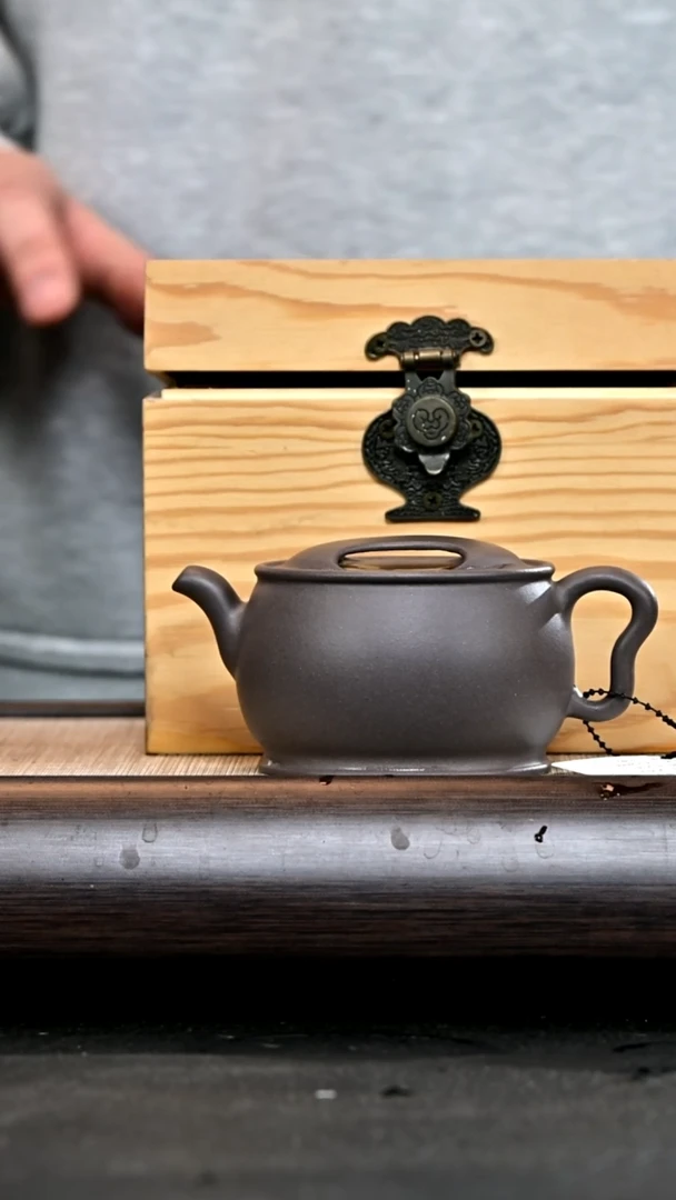 【闪购商品】紫砂茶壶PH12305 牛盖 天青