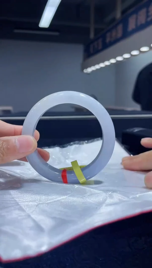 未镶嵌手镯翡翠8