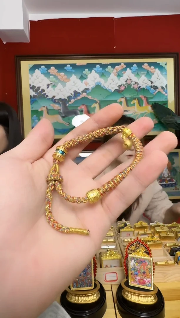 吊坠编织手串-更登元旦