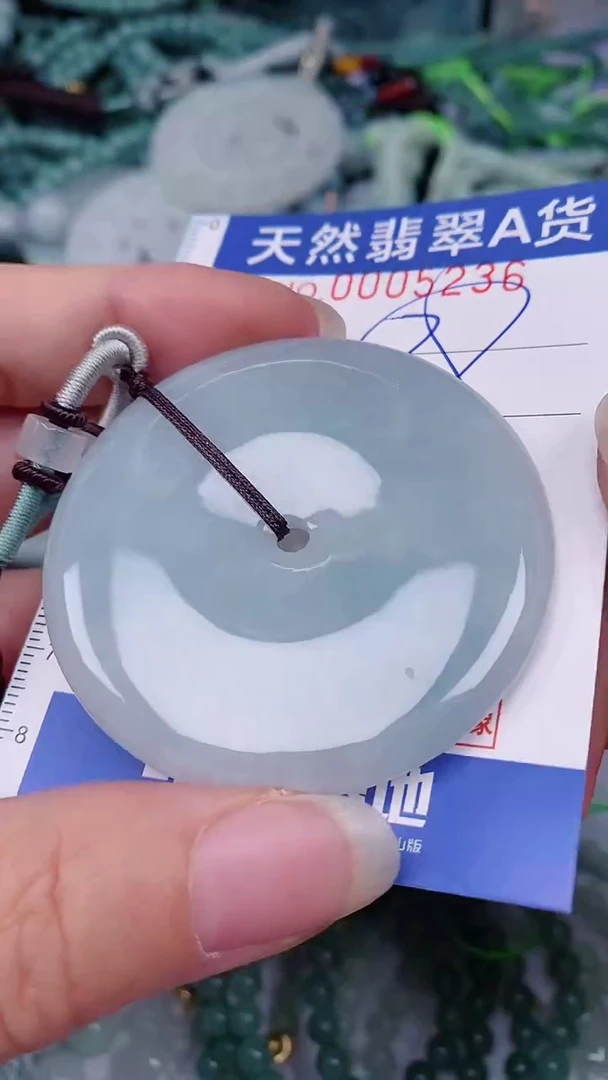 翡翠未镶嵌颈饰00005236