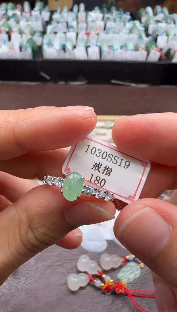 银S925镶嵌戒指翡翠可**y1030SS19