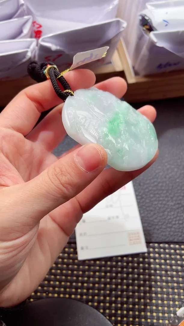 颈饰未镶嵌翡翠8888888