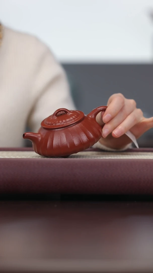 【闪购商品】紫砂茶壶hf大红袍 筋纹闲瓢200cc