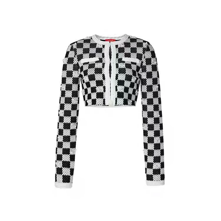 LeFame/拉飞姆2024年春华丽黑白盘格短针织开衫外套LF24C61ZM144