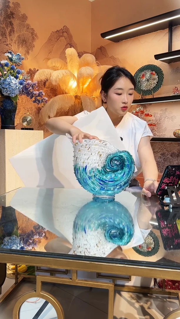 琉璃蓝色海螺花瓶