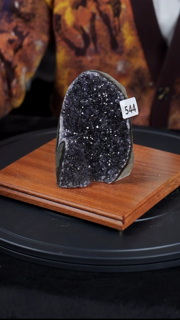 【闪购商品】紫晶大型摆件（非配饰）未镶嵌水晶