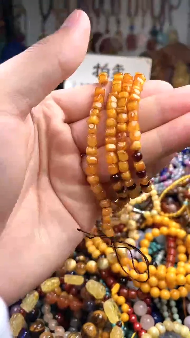 未镶嵌琥珀裸石(一物一件)147924