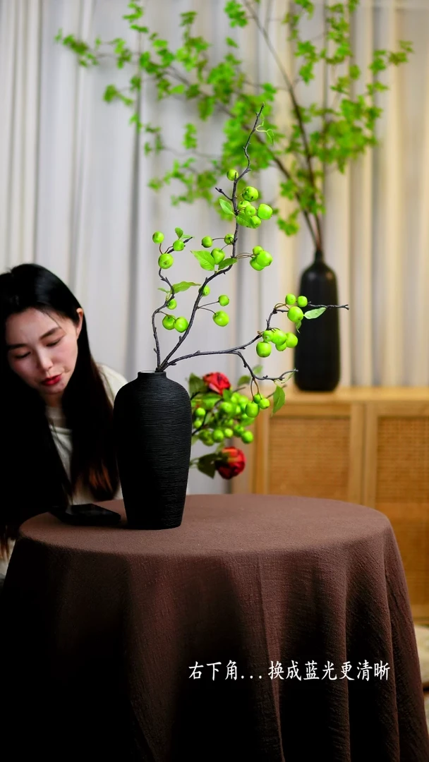 【闪购商品】陶瓷1支青苹果+26CM细口黑陶瓷