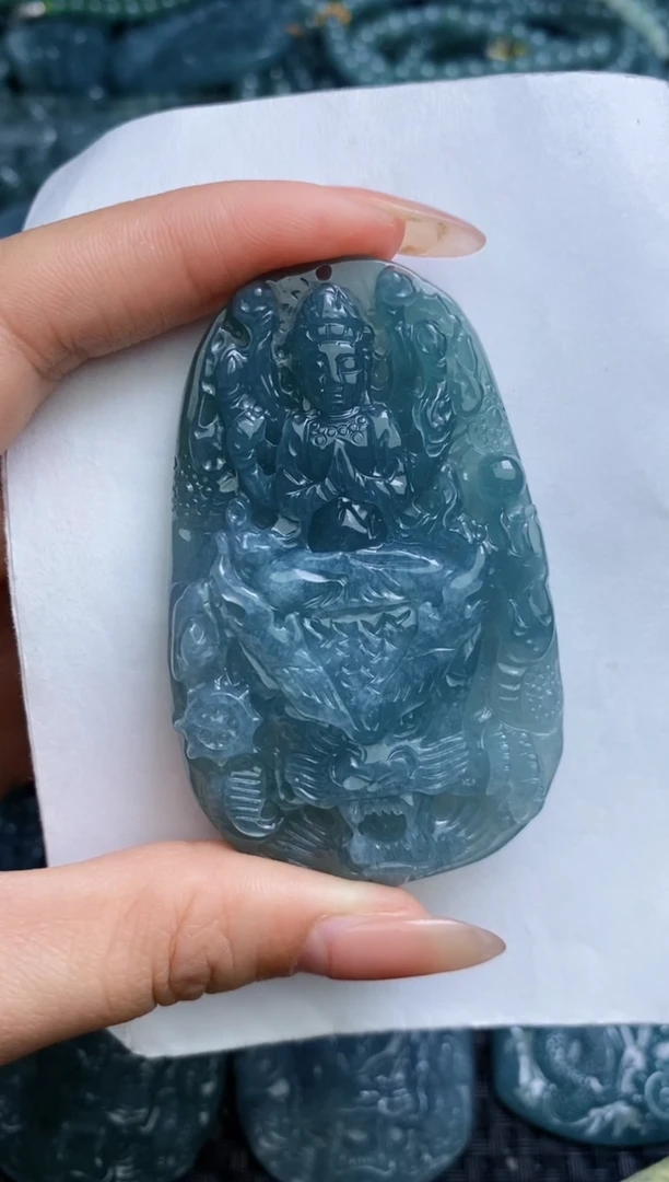 【闪购商品】翡翠颈饰未镶嵌