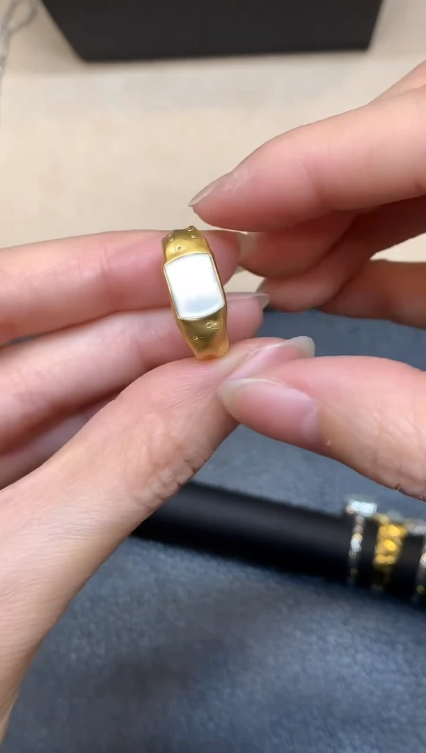 18K金镶嵌戒指翡翠16【无服务费无事牌【无服务费